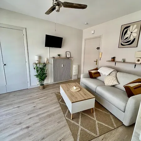 Renove En Bord De Et Calme Apartment Menton